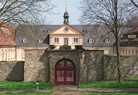 Das ehemalige Augustiner- Chorherrenstift Kloster Dalheim liegt bei Lichtenau im Kreis Paderborn.