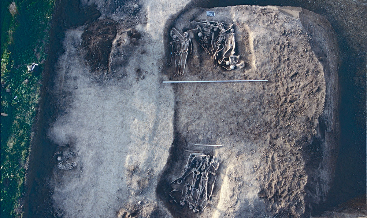 Wenn die da unten der Macht in die Quere kommen: Massengräber aufständischer Bauern bei Leipheim, geborgen 1994.