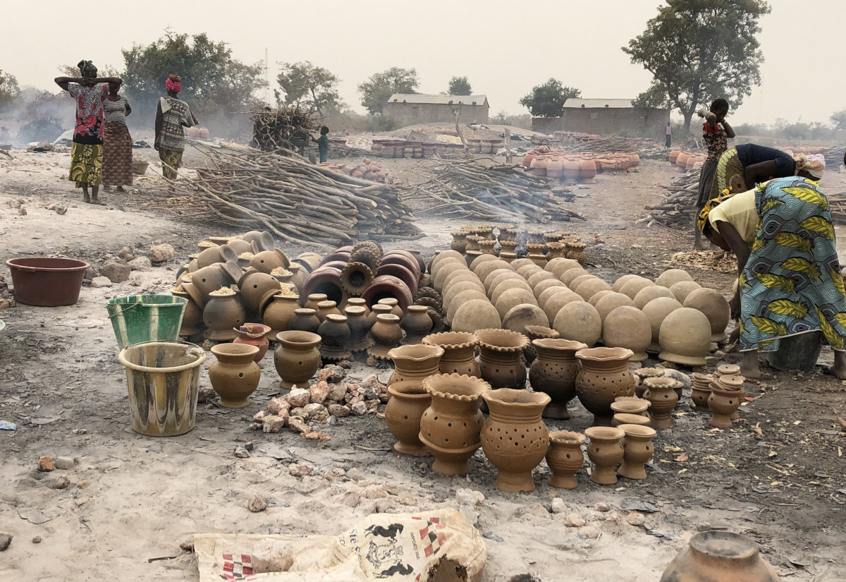 Keramikproduktion in Kansmana, Mali.