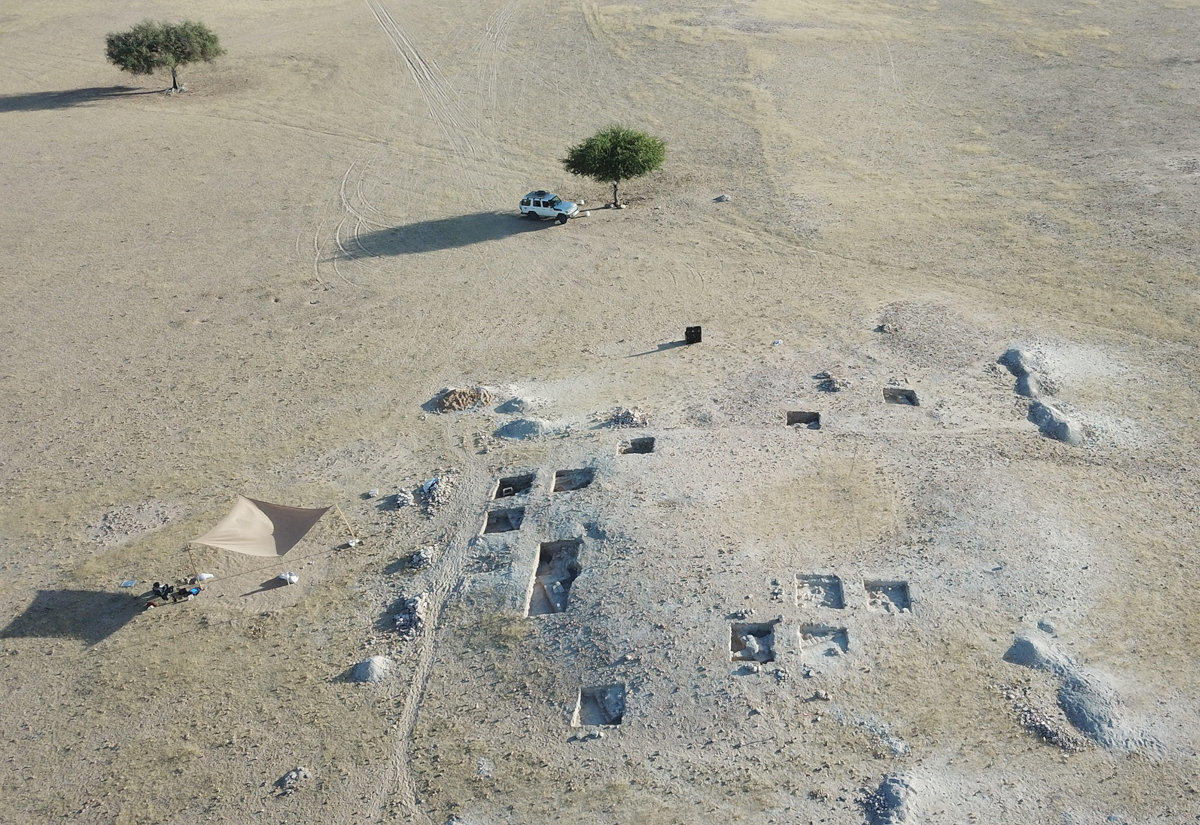 Ausgrabungen in Tié, Tschad, einem Zentrum des Kanem-Bornu-Reichs.