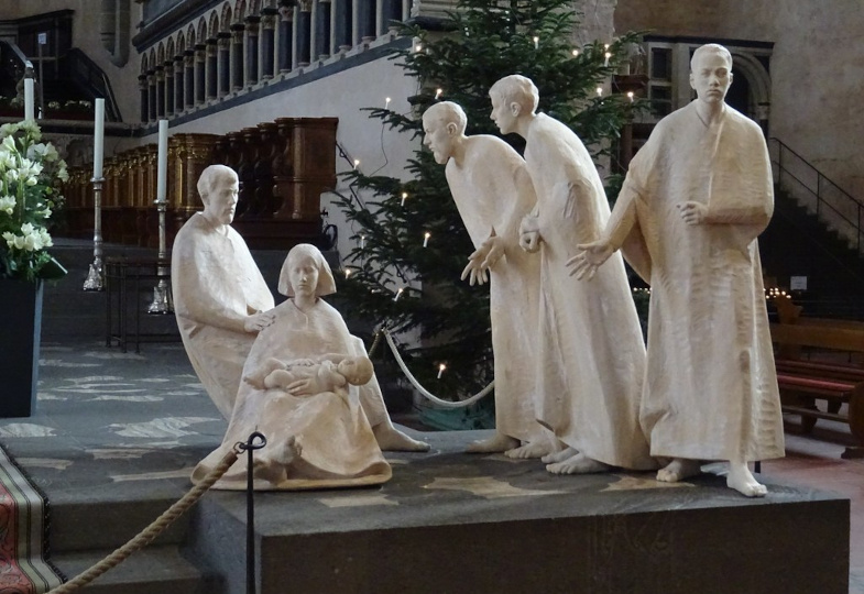 Krippe im Trierer Dom (Lindenholz; Hubert Mussner, 2023)