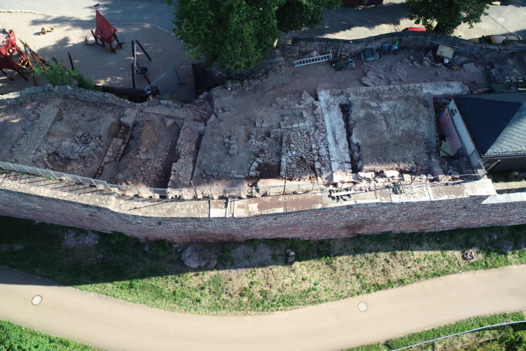 Luftbild der Oberburg auf dem Kyffhäuser