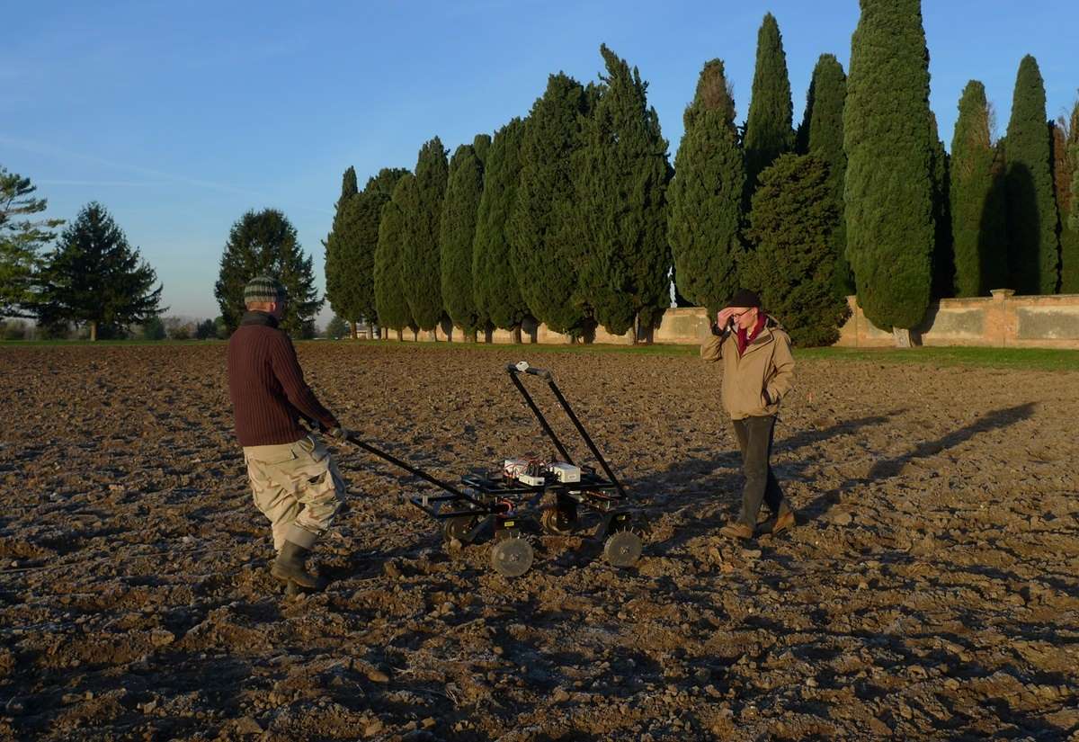 Geophysikalische Messungen im Areal der neu entdeckten Kirche im italienischen Aquileia