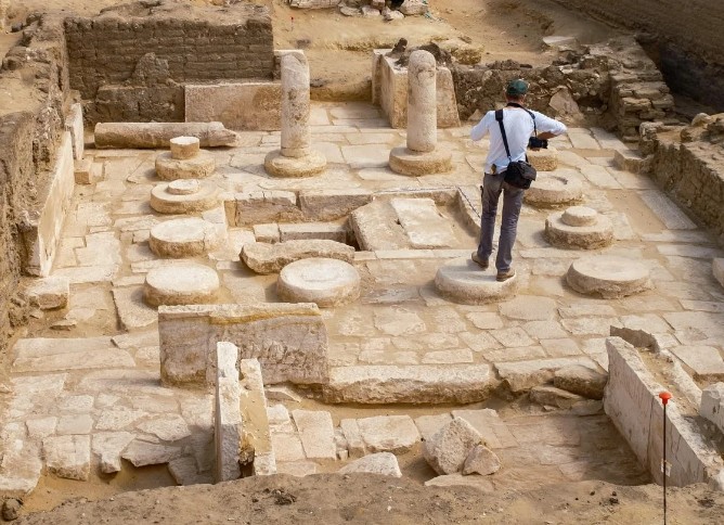 Saqqara, Grablege des Banhesi