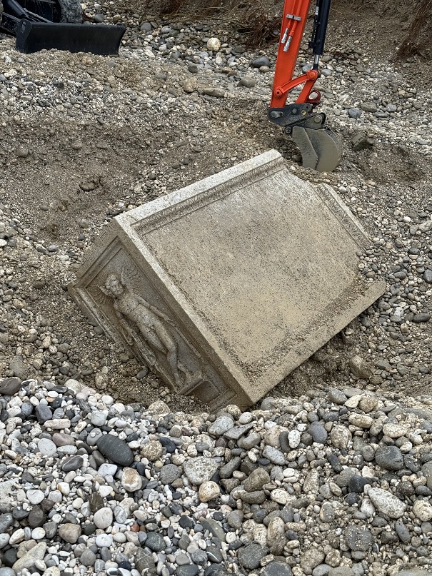 Grabdenkmal aus San Vito al Torre